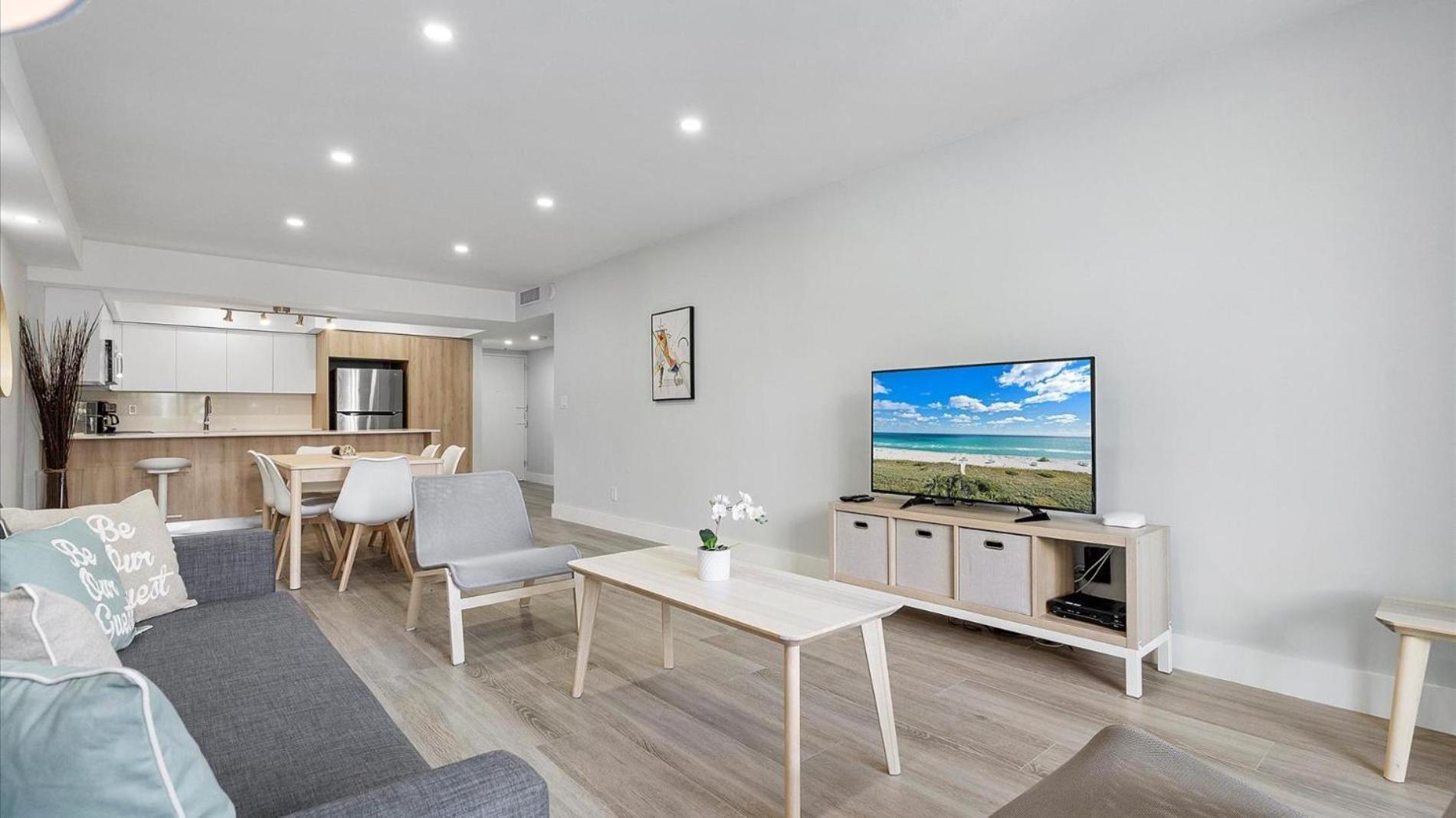 Ocean Reserve Luxury Condos Across From Sunny Isles Beach ميامي بيتش المظهر الخارجي الصورة