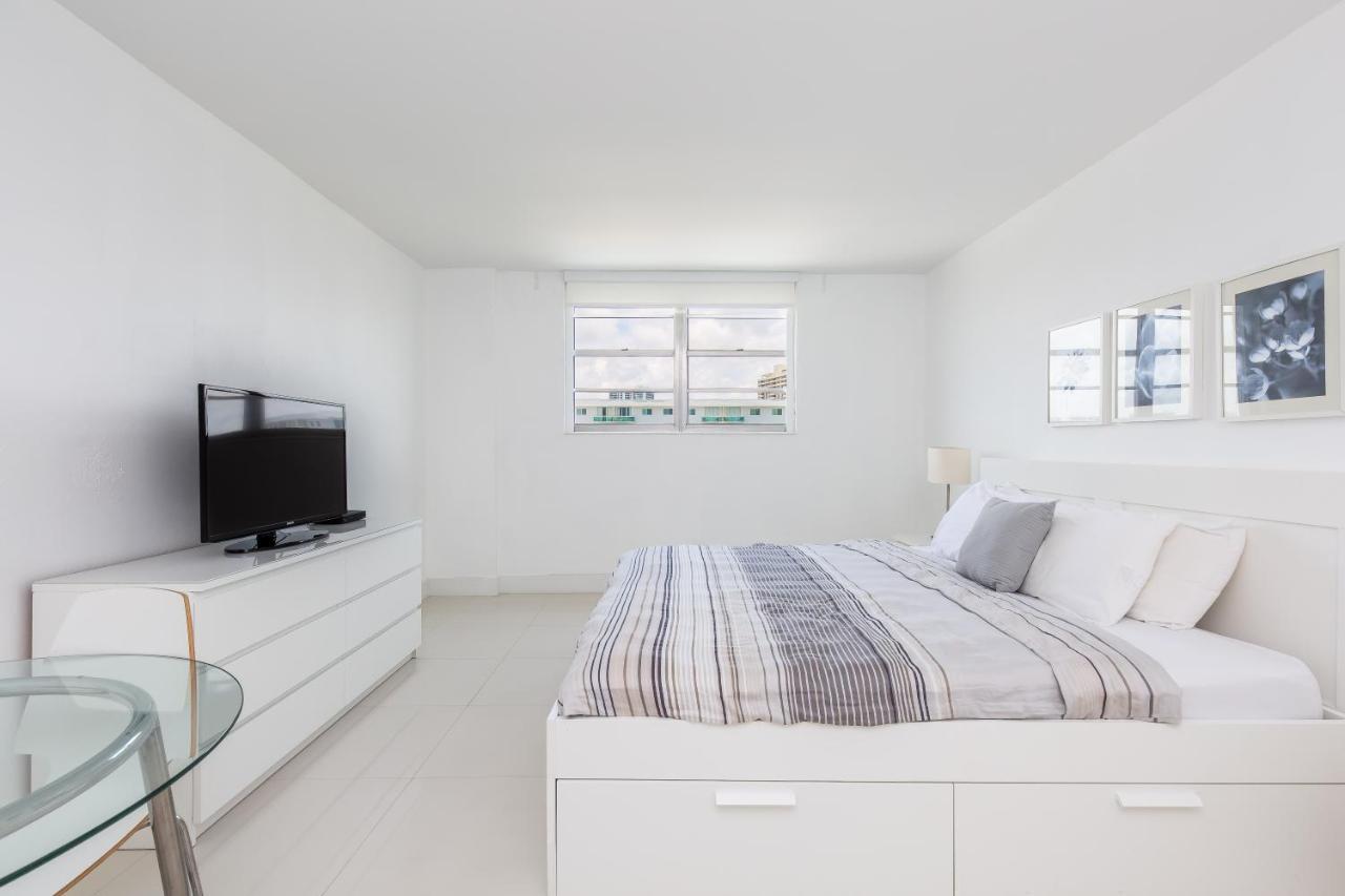Ocean Reserve Luxury Condos Across From Sunny Isles Beach ميامي بيتش المظهر الخارجي الصورة