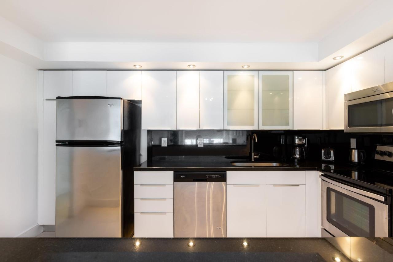 Ocean Reserve Luxury Condos Across From Sunny Isles Beach ميامي بيتش المظهر الخارجي الصورة